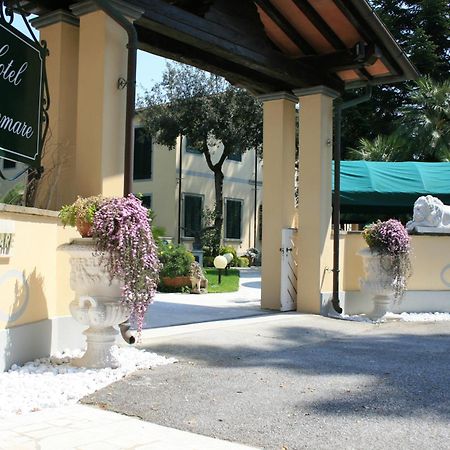 Hotel Verdemare Marina di Pietrasanta Exteriör bild