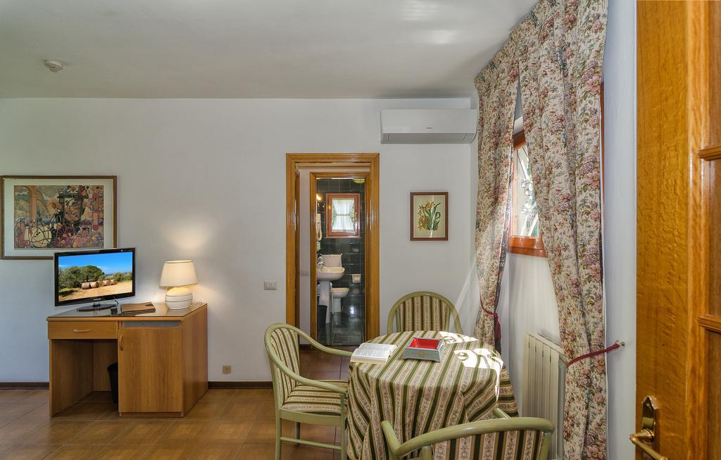 Hotel Verdemare Marina di Pietrasanta Exteriör bild